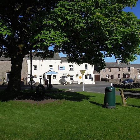 The Black Bull At Nateby Kirkby Stephen Exterior foto