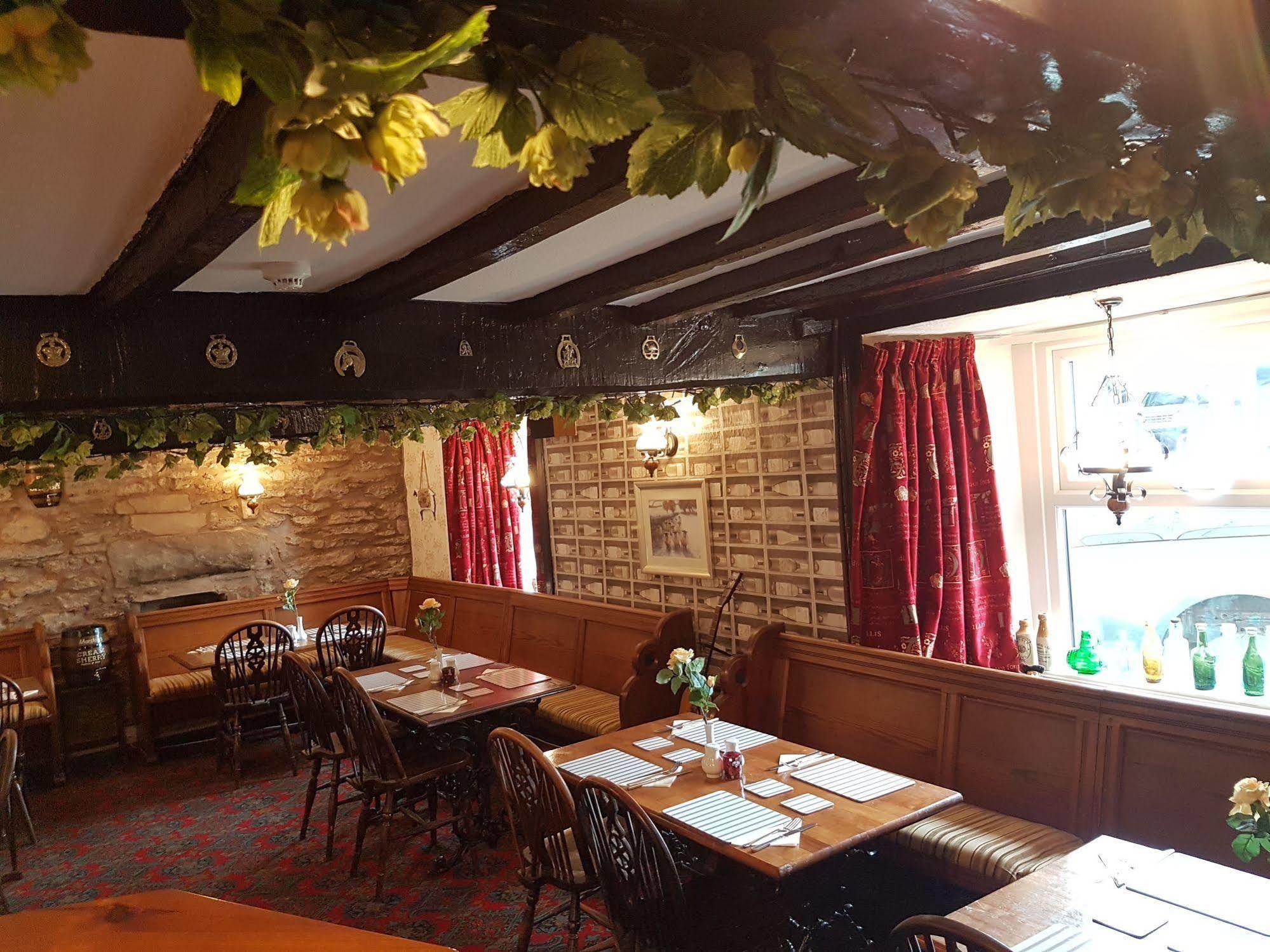 The Black Bull At Nateby Kirkby Stephen Exterior foto